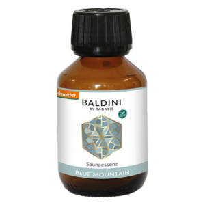 Braune Flasche mit schwarzem Deckel, etikettiert mit "Baldini Saunaanessenz Blue Mountain" und Demeter-Siegel.