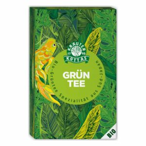 Verpackung von Bio-Grüntee, gestaltet mit Blättern und einer goldenen, stilisierten Fischgrafik auf grünem Hintergrund.