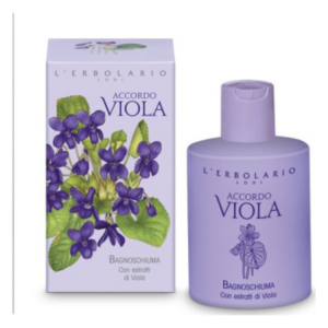 Flasche und Verpackung von L'Erbolario Accord Viola, violett mit Veilchenmotiven und -beschriftung.