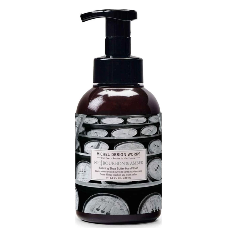 Pumpspender für Schaumburgseife mit einem Etikett in Schwarz-Weiß, Duft von Bourbon und Amber, elegantes Design.